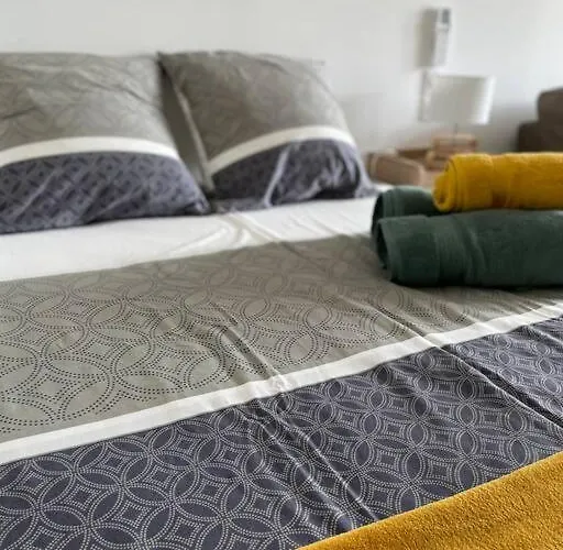 - Centre De De Lauragais